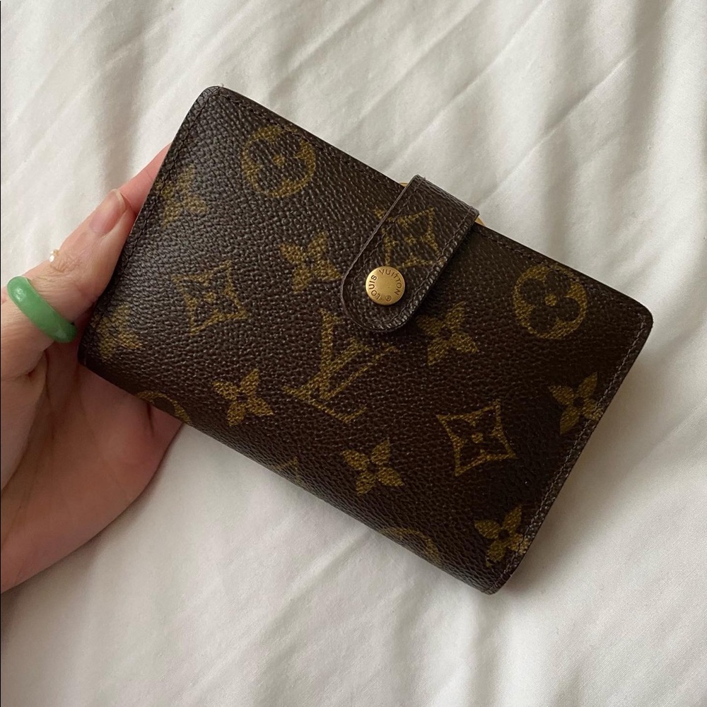 Vintage Louis Vuitton Kisslock Wallet